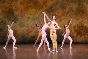 BA BEGEGNUNGEN Initialen R.B.M.E. Ch. John Cranko Tänzer/dancers: Elisa Badenes, David Moore, Angelina Zuccarini, Martí Fernández Paixà, Hyo-Jung Kang © Stuttgarter Ballett 12.01.2018