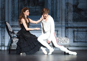 Mayerling Chr.: Kenneth MacMillan Tänzer/Dancer: Miriam Kacerova, Friedemann Vogel © Stuttgarter Ballett HPK 08.05.2019